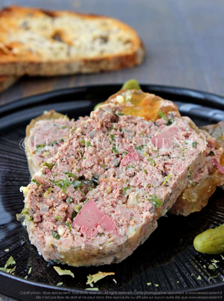 Terrine maison facile Foies de volaille confits gelée au Madère