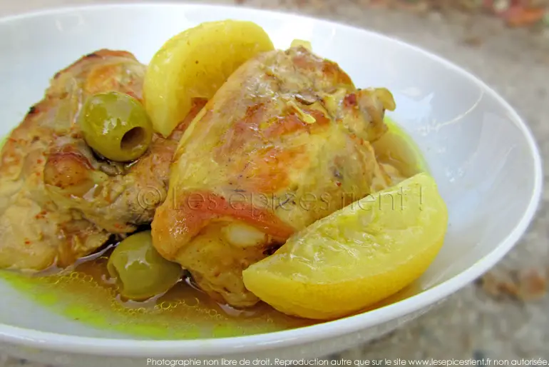 Tajine de poulet au citron confit, une recette marocaine