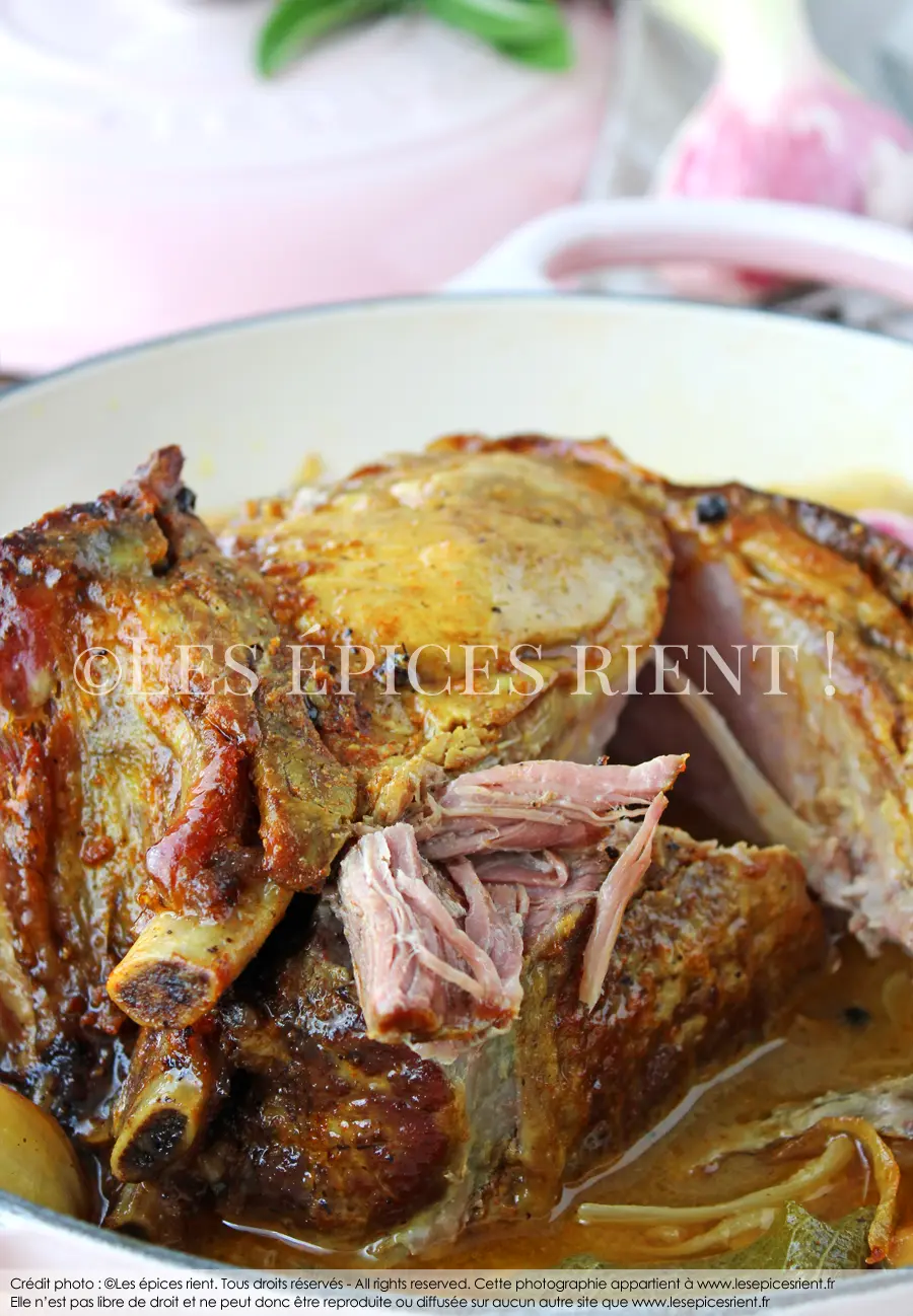 Comment cuire un rôti de porc tendre et fondant en cocotte ?