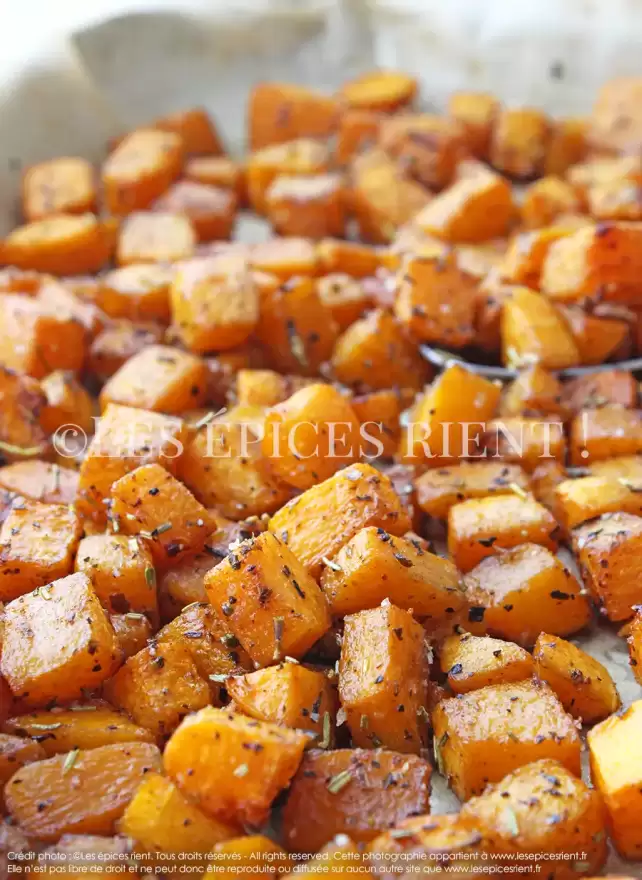 Petits cubes de courge Butternut rôtie au miel et épices douces